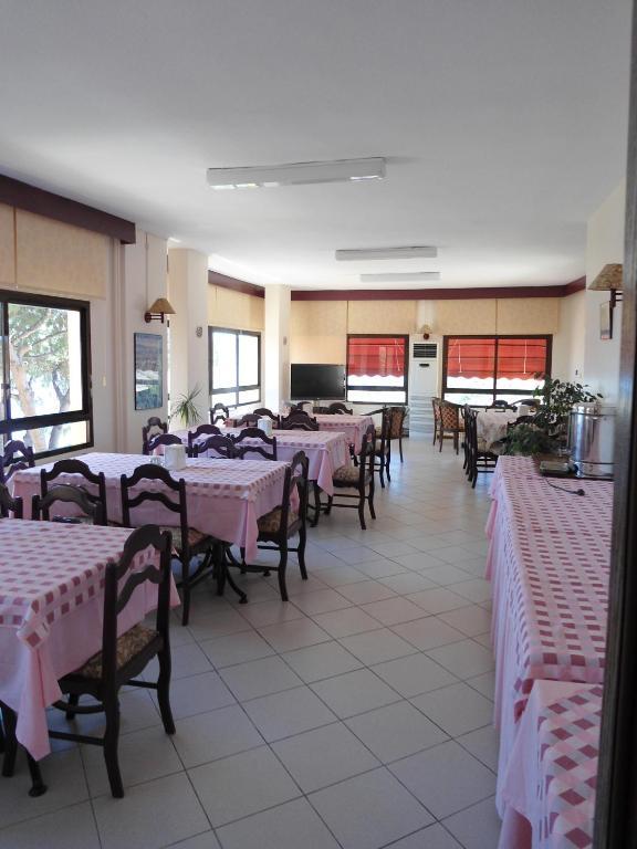 Teras Motel Foça Esterno foto